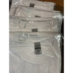 Gildan Heavy Cotton Adult 4XL Short Sleeve White Unisex Shirt NWOT Lot Of 4